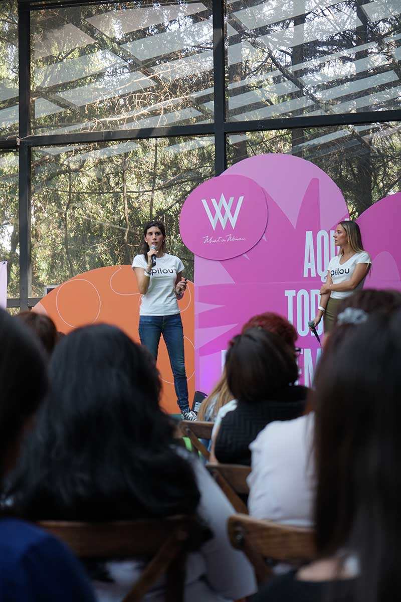 Asistentes al evento What a Woman